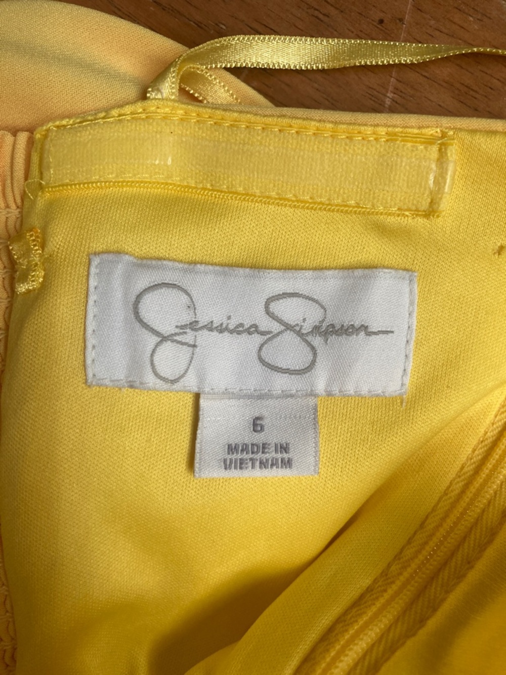 Jessica Simpson Yellow Strapless Sweetheart Maxi Dress Jersey Size 6 - Picture 5 of 7